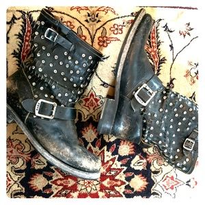 Frye🔥Studded🔥Black Leather Boots
